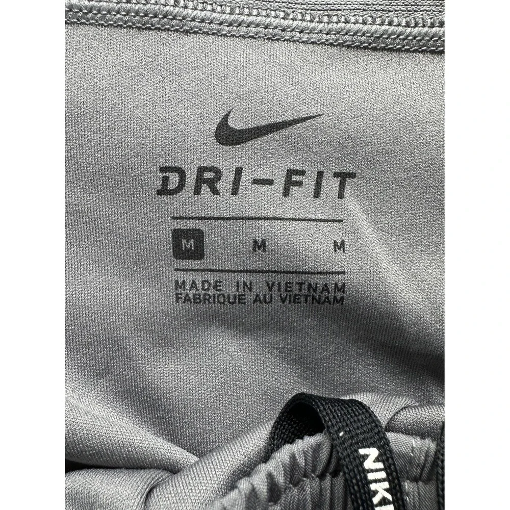Nike Dri-Fit Built-in-Brief Tempo Running Shorts Medium Women's Zipper Pocket